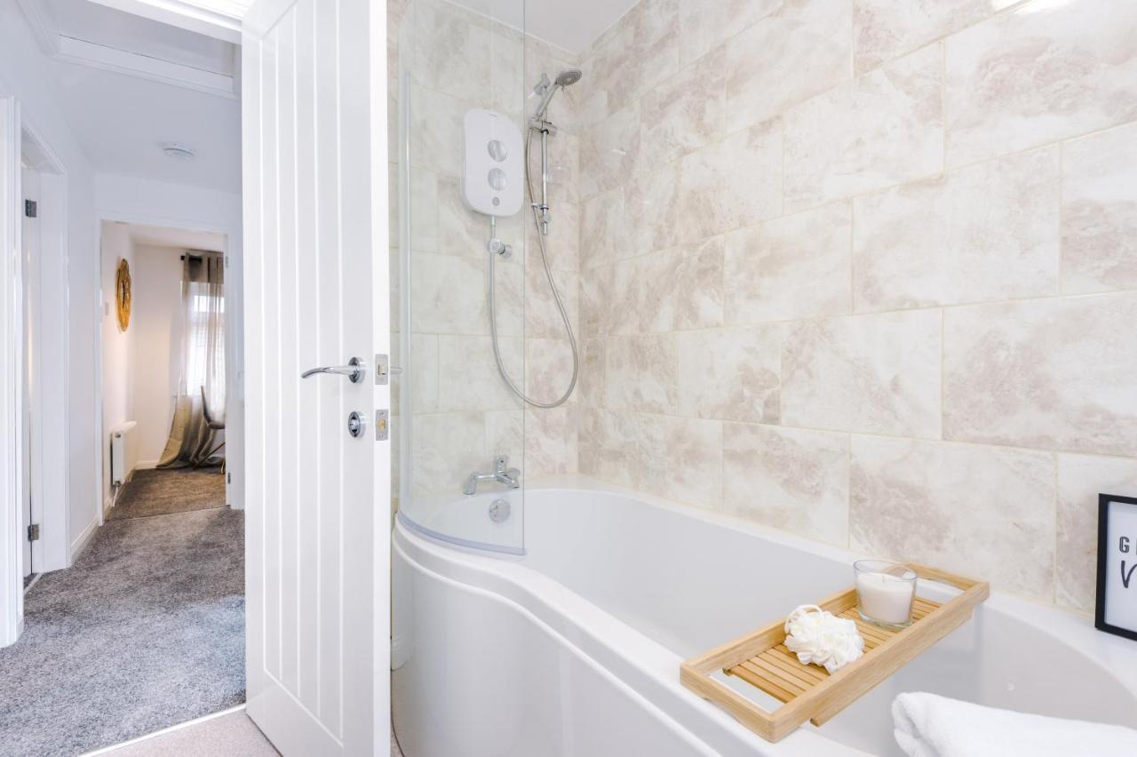 Welcoming 3 Bed Home, 10 Mins From Chester Races And Zoo Saughall Εξωτερικό φωτογραφία