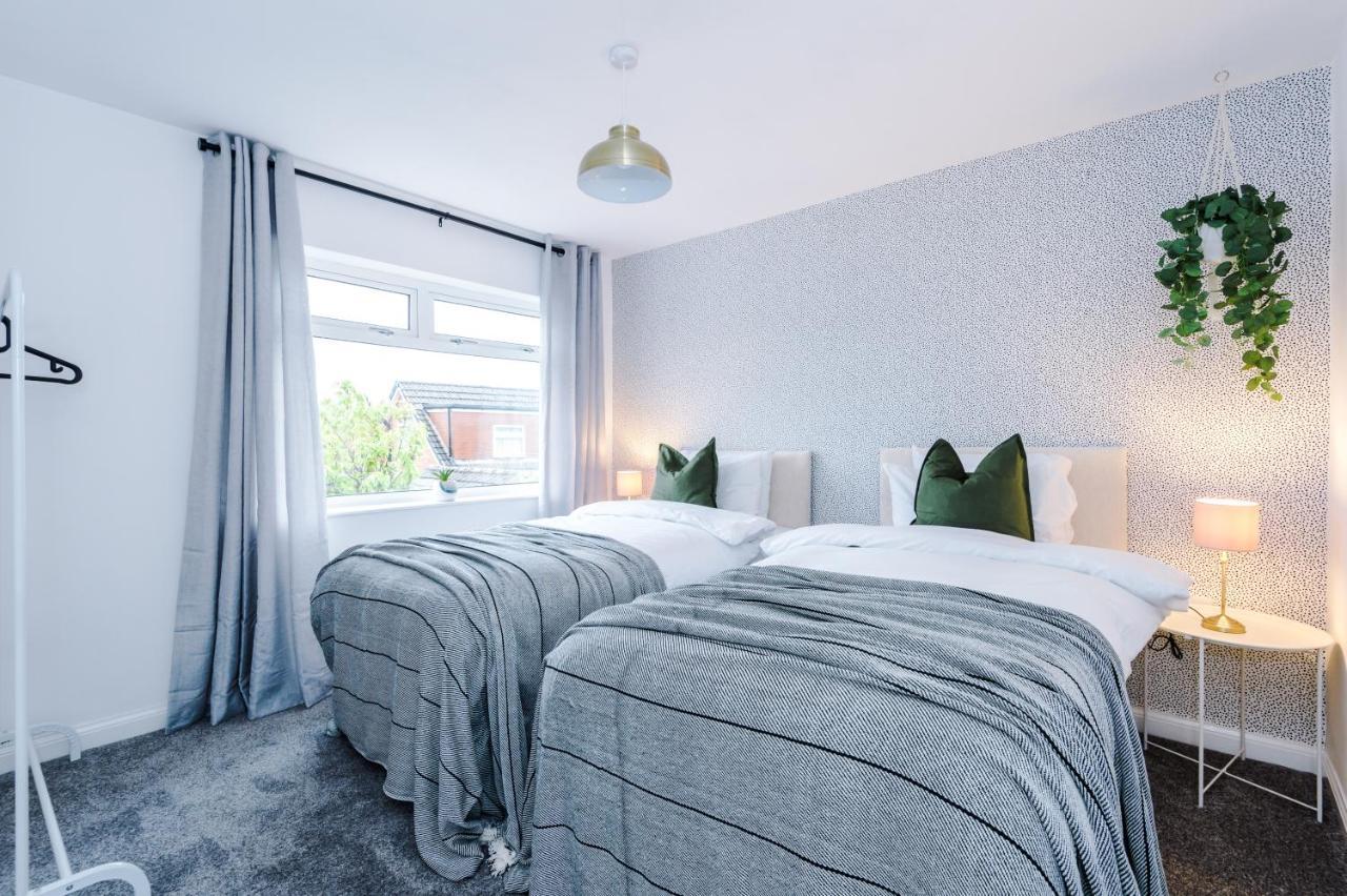 Welcoming 3 Bed Home, 10 Mins From Chester Races And Zoo Saughall Εξωτερικό φωτογραφία
